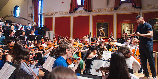 Shostakovich: Symphony No. 10 - Roderick Cox in rehearsal with Academy Symphony Orchestra in Duke's Hall, Royal Academy of Music (Photo: Charlotte Levy)
