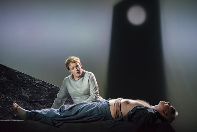 Wagner: Tristan und Isolde - Rachel Nicholls & Peter Wedd - Longborough Festival Opera, 2015 (Photo: Matthew Williams-Ellis)
