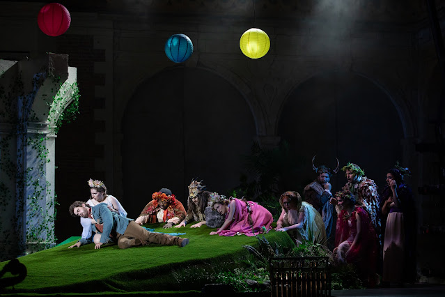 Handel: Acis and Galatea - Anthony Gregory, Elizabeth Karani  -  Opera Holland Park (Photo: Ali Wright)