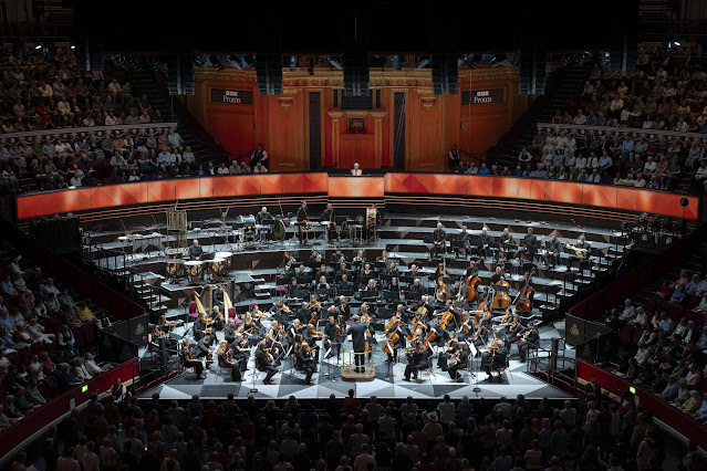 Prom 10 - BBC Scottish Symphony Orchestra, Ryan Wigglesworth (Photo: BBC / Andy Paradise)