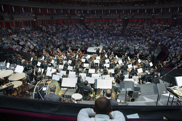 Busoni: Piano Concerto - Benjamin Grosvenor, London Philharmonic Orchestra, Edward Gardner - BBC Proms (Photo: BBC/Andy Paradise)