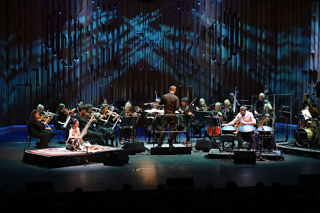 Britten Sinfonia with sitarist Anoushka Shankar and percussionist Manu Delago at Barbican Hall, 2022 (Photo: Mark Allan