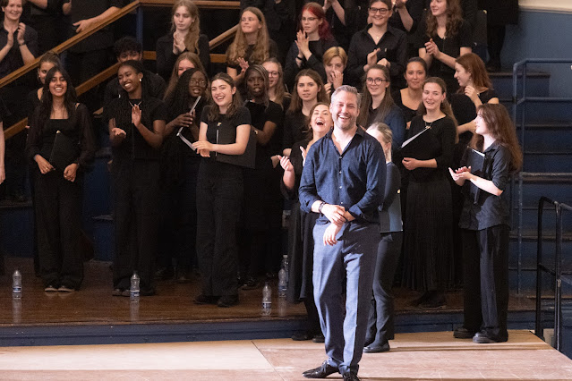 Greg Beardsell and National Youth Choir [Photo: Belinda Lawley]