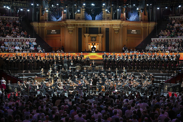 Janácek: Glagolitic Mass - Corinne Winters, City of Prague Philharmonic Choir, Czech Philharmonic Orchestra, Jakub Hruša - BBC Proms (Photo: BBC/Andy Paradise )