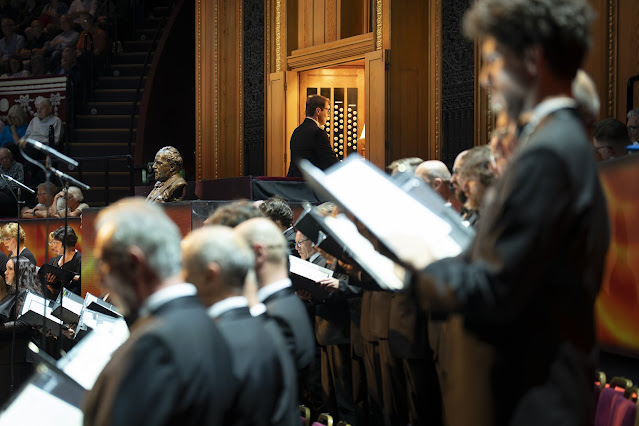 Janácek: Glagolitic Mass - Christian Schmitt, City of Prague Philharmonic Choir, Czech Philharmonic Orchestra, Jakub Hruša - BBC Proms (Photo: