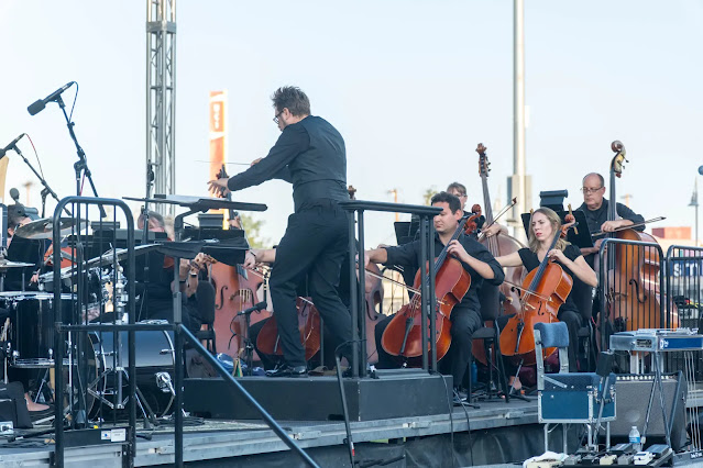 George Jackson leads the orchestra at the Amarillo Symphony's 100th season opener at Hodgetown in Amarillo, August 2023 (Photo: Michael Cuviello/Amarillo Globe-News)