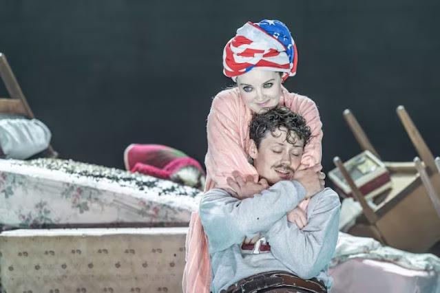 Bernstein: A Quiet Place - Rowan Pierce, Henry Neill - Royal Ballet & Opera (Photo: Marc Brenner/ROH)