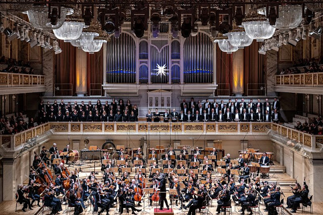 Beethoven: Symphony No.9 - Mirjam Mesak, Emily D’Angelo, Christopher Sokolowski, Christof Fischesser, Rundfunkchor Berlin, Rundfunk-Sinfonieorchester Berlin, Vladimir Jurowski - Konzerthaus am Gendarmenmarkt, Berlin.