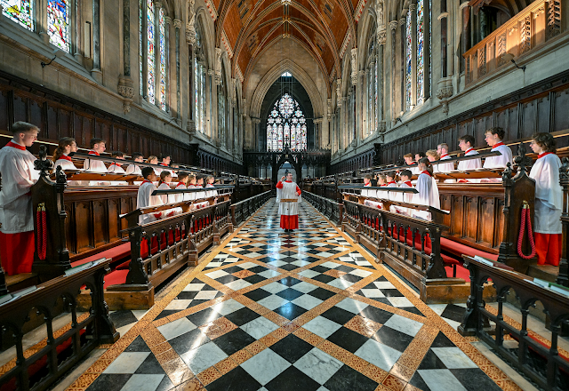 Christopher Gray & the Choir of St John's College, Cambridge (Photo: Keith Heppell)