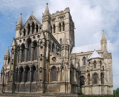 Norwich Roman Catholic Cathedral - Photo: Nigel Chadwick, CC BY-SA 2.0, Wikimedia