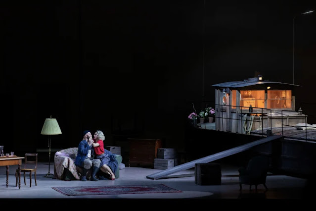 Puccini: Il Tabarro - Opéra Bastille (Photo: Guergana Damianova/OnP)