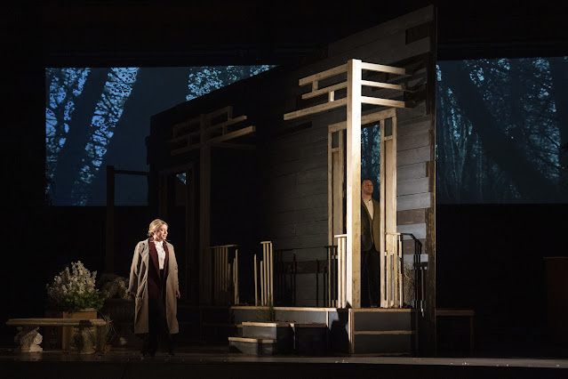 Colin Matthews: A Visit to Friends - Lotte Betts-Dean, Marcus Farnsworth - Aldeburgh Festival (Photo: Richard Hubert Smith)