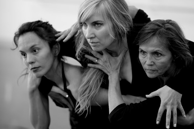 Baba Yaga workshop (Photo: Pascal Buenning/Deutsche Oper)