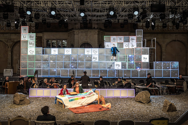 Jonathan Dove: Itch - Natasha Agarwal, Rebecca Bottone, Xavier Hetherington - Opera Holland Park (Photo: Craig Fuller)