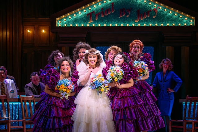 Gilbert & Sullivan: Trial by Jury - Kira Kaplan - Scottish Opera (Photo: Mihaela Bodlovic)