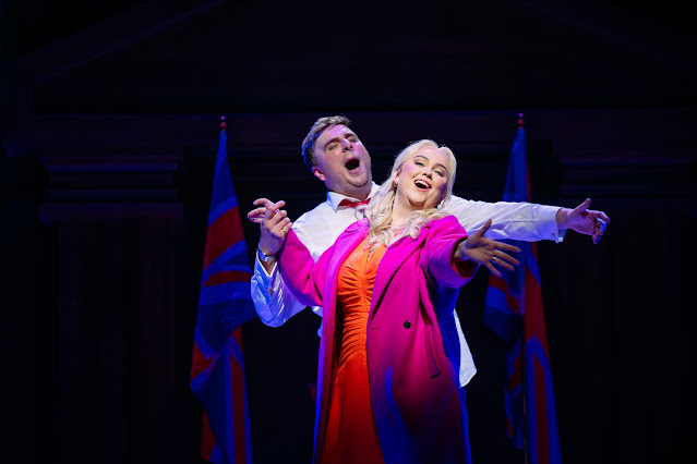 Toby Hession & Emma Jenkins: A Matter of Misconduct! - Ross Cumming, Chloe Harris - Scottish Opera (Photo: Mihaela Bodlovic)