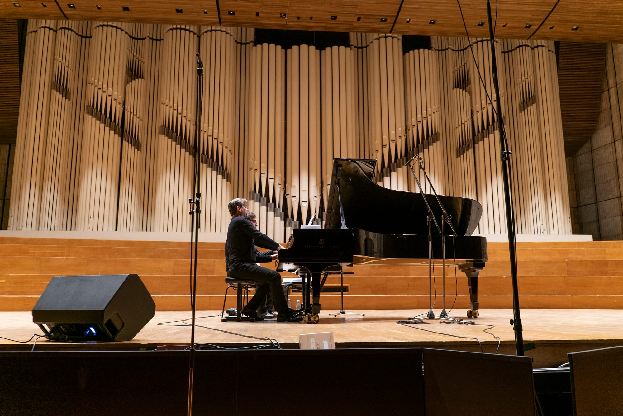 Morceaux en forme de poire: Hommage à Erik Satie from Ensemble Ricercata