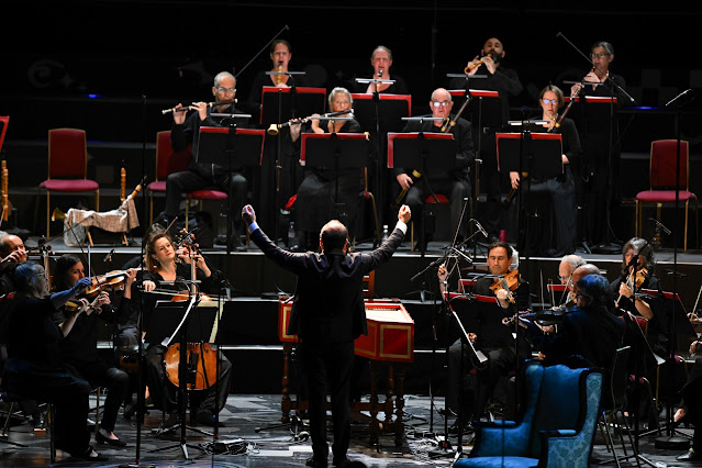 Mozart: Le nozze di Figaro - Riccardo Minasi, Orchestra of the Age of Enlightenment - Glyndebourne at the BBC Proms (Photo: Chris Christodoulou/ BBC)