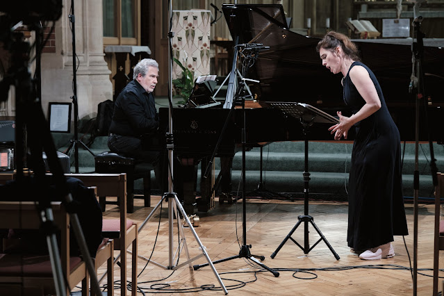 Ermonela Jaho & Carlo Rizzi recording Donizetti for Opera Rara (Photo: Russell Duncan)