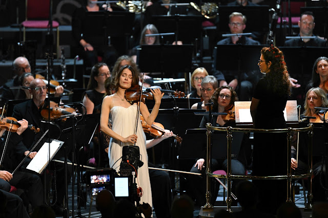 Vaughan Williams: The Lark Ascending - Liya Petrova, BBC National Orchestra of Wales, Nil Venditti - BBC Proms 2025 (Photo: BBC / Chris Christodoulou)