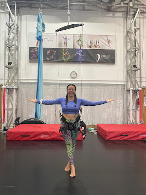 Julieth Lozano in rehearsal getting ready for her aerial moves….