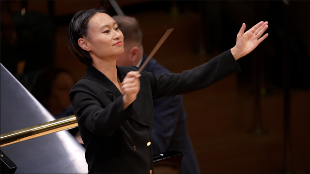 Bartók: Piano Concerto No. 3 - Tianyi Lu, Lukas Vondracek (Photo: New World Symphony)