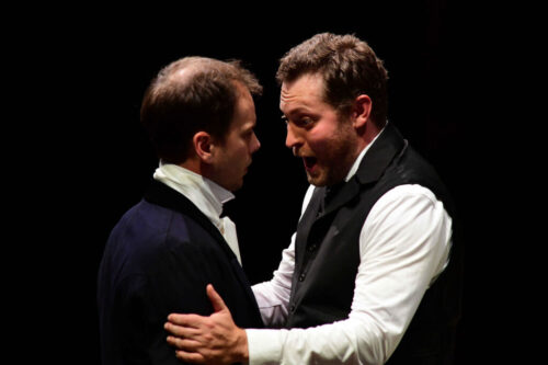 Tchaikovsky: Eugene Onegin - Xavier Hetherington, Timothy Nelson - Wild Arts (Photo: Allan Titmuss)