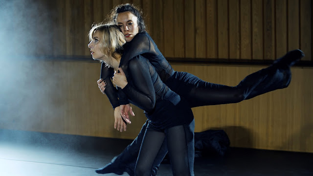 Baba Yaga: Songs & Dances of Death - Rowan Hellier, Ana Dordevic - Oxford International Song Festival (Photo: TallWall Media)