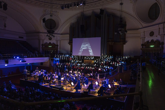Sven Helbig: Requiem A - Central Hall Westminster (Photo: Markenfotografie)