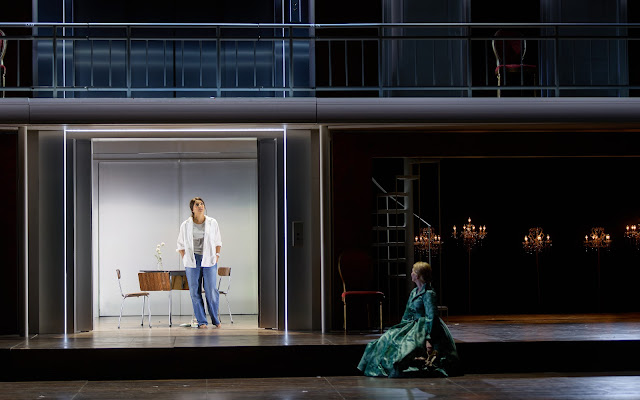 Rossini: La Cenerentola (Cinderella) - Isabelle Peters, Simon Bailey, Grace Durham - English National Opera (Photo: Mark Douet)