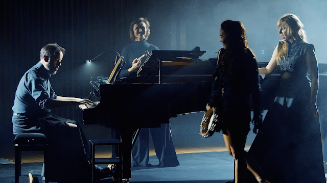 Baba Yaga: Songs & Dances of Death - Sholto Kynoch, Ana Dordevic, Carola Schwab, Rowan Hellier - Oxford International Song Festival (Photo: TallWall Media)