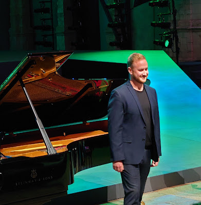 Julien Van Mellaerts at Opera in Song in 2022