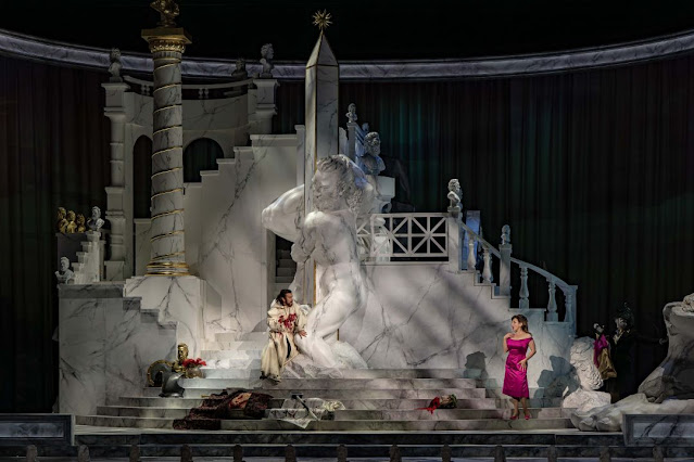Berlioz: Benvenuto Cellini - La Monnaie/De Munt (Photo: Simon Van Rompay)
