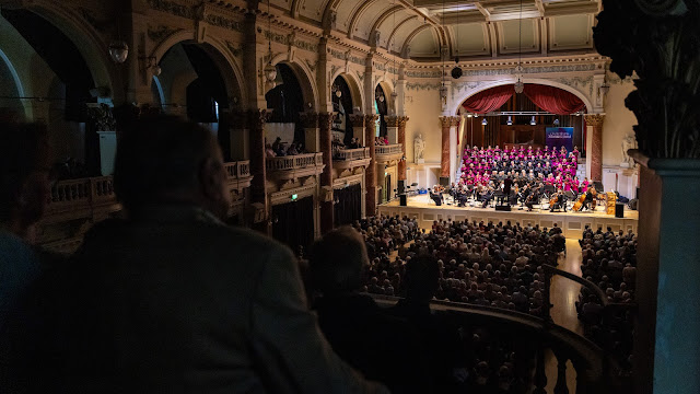 Cheltenham Bach Choir at Cheltenham Town Hall (Photo: Still Moving Media for Cheltenham Festivals)