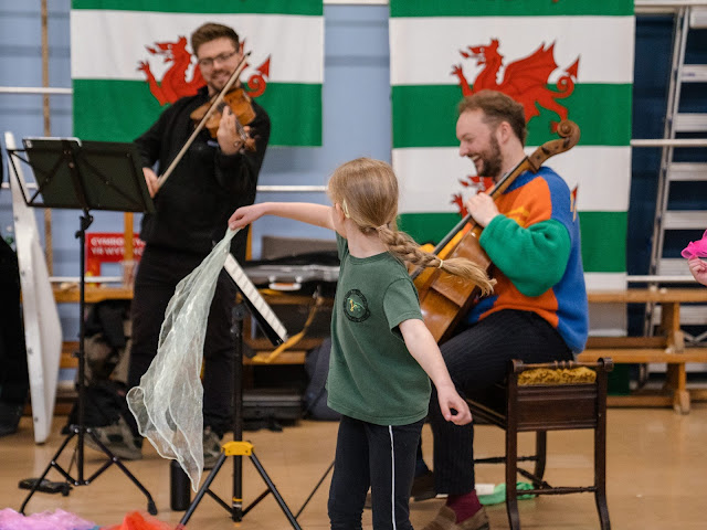One of Sinfonia Cymru's Cymuned Sessions