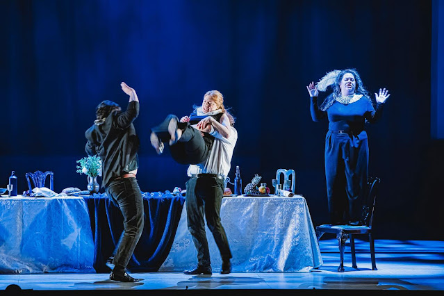 Britten: A Midsummer Night's Dream - Rachel McLean, Mthilda Goike, Tomos Owen Jones, Ambrose Connolly - Young Artists of the National Opera Studio Britten: A Midsummer Night's Dream - Rachel McLean, Mthilda Goike, Tomos Owen Jones, Ambrose Connolly - Young Artists of the National Opera Studio