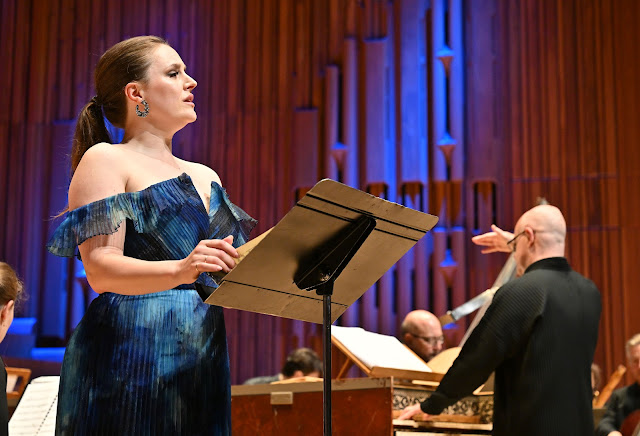 Handel: Serse - Louise Alder, Laurence Cummings - Academy of Ancient Music, the Barbican (Photo: Mark Allan) Handel: Serse - Louise Alder, Laurence Cummings - Academy of Ancient Music, the Barbican (Photo: Mark Allan)