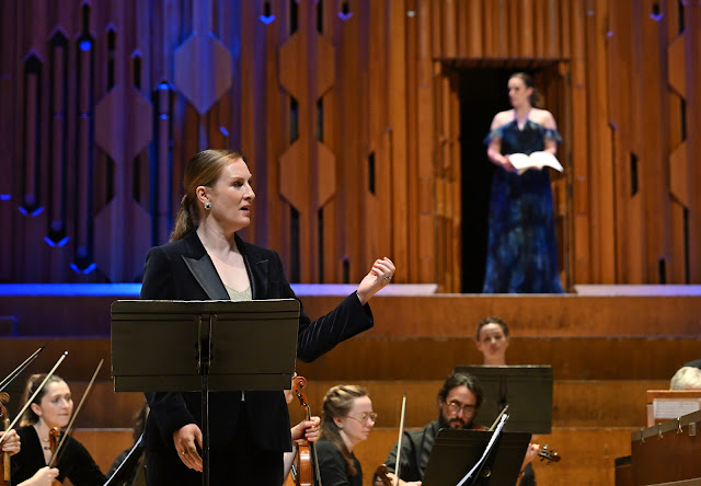 Handel: Serse - Paula Murrihy, Louise Alder - Academy of Ancient Music, the Barbican (Photo: Mark Allan) Handel: Serse - Paula Murrihy, Louise Alder - Academy of Ancient Music, the Barbican (Photo: Mark Allan)