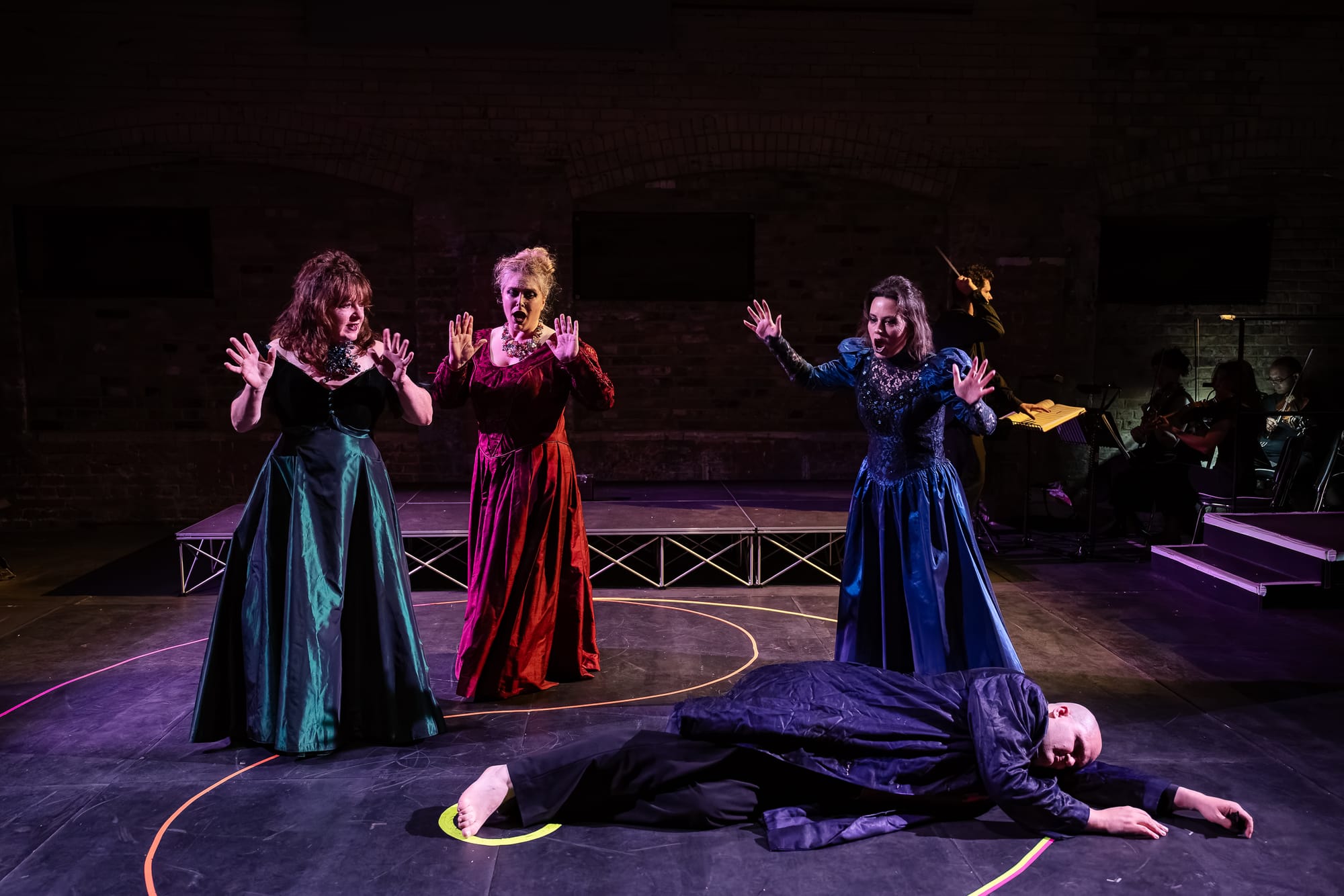 Barefoot Magic at Dalston: Mirka Zemanová reports on Zauberflöte