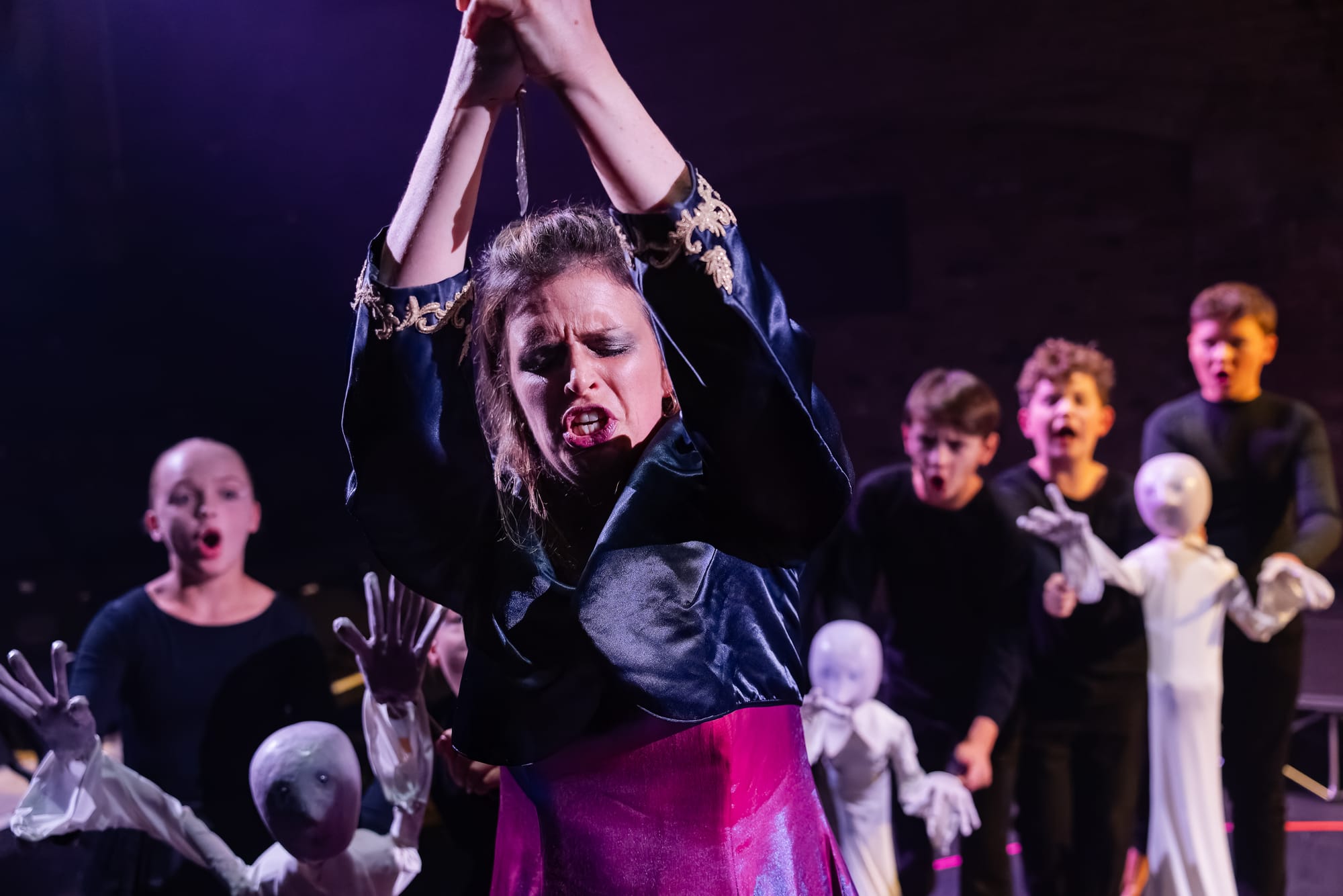 Barefoot Magic at Dalston: Mirka Zemanová reports on Zauberflöte