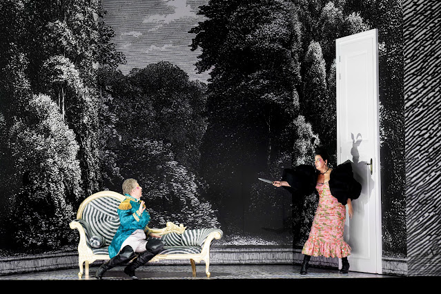Rossini: <i>Il viaggio a Reims</i> - Dmitry Korchak, Marina Viotti - Salzburg Festival (Photo: Monika Rittershaus) Rossini: <i>Il viaggio a Reims</i> - Dmitry Korchak, Marina Viotti - Salzburg Festival (Photo: Monika Rittershaus)