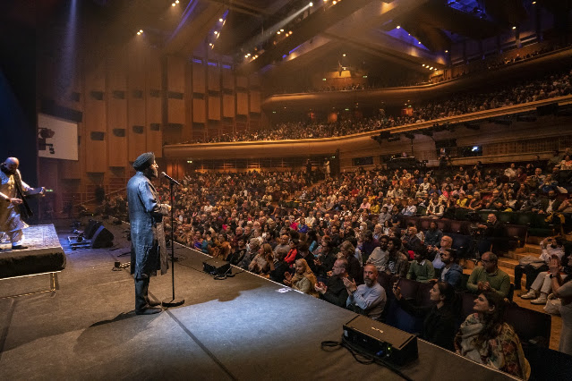 Sandeep Virdee speaking to the crowd in Barbican Hall at Darbar Festival (Photo: Rehmat Rayatt) Sandeep Virdee speaking to the crowd in Barbican Hall at Darbar Festival (Photo: Rehmat Rayatt)