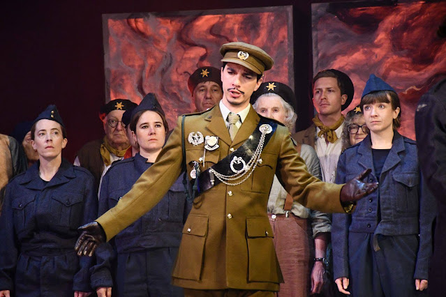 Charpentier: David and Jonathan - Daniel Chomiak - New Sussex Opera [Photo: Colin Chapman]