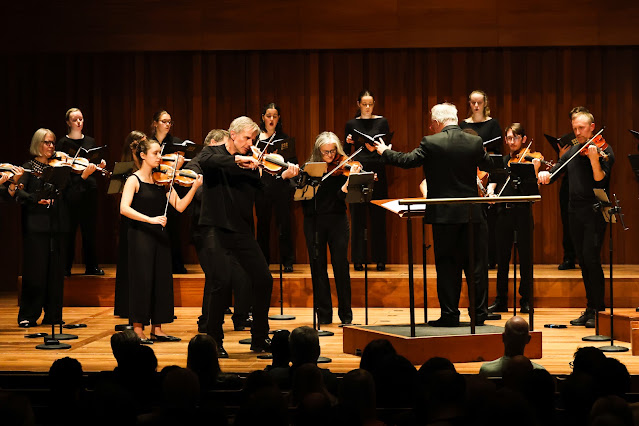 David Fenessy: Blood - Jonathan Morton, Scottish Ensemble, Chamber Choir of NYCOS, Christopher Bell (Photo: Ed Maitland-Smith) David Fenessy: Blood - Jonathan Morton, Scottish Ensemble, Chamber Choir of NYCOS, Christopher Bell (Photo: Ed Maitland-Smith)
